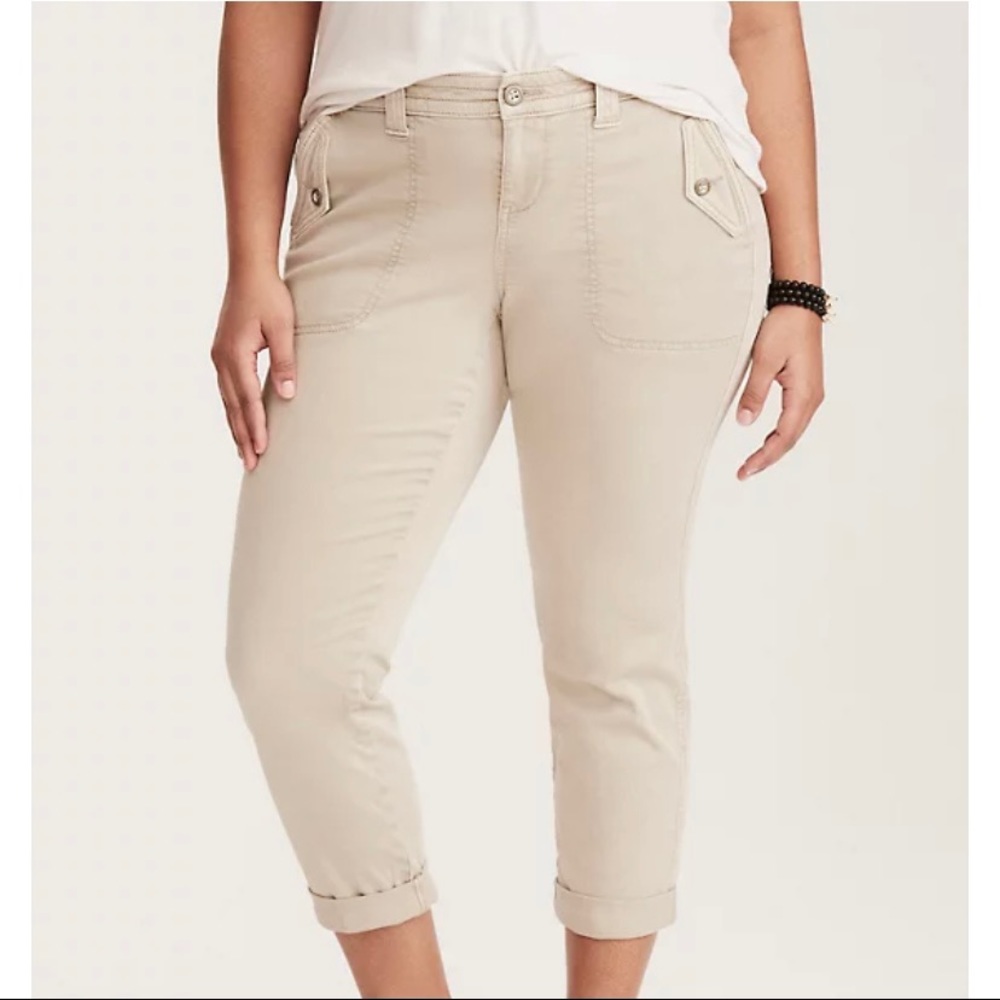 TORRID CROPPED MILITARY PANTS - STONE WASH 12